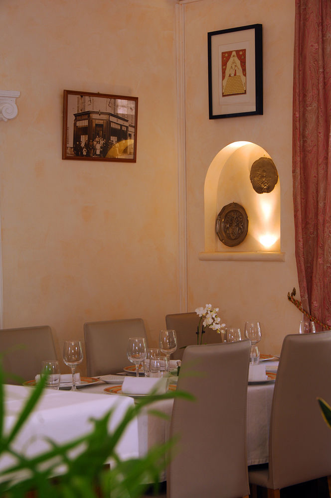 Auberge Du Teillon La Garde  Ngoại thất bức ảnh